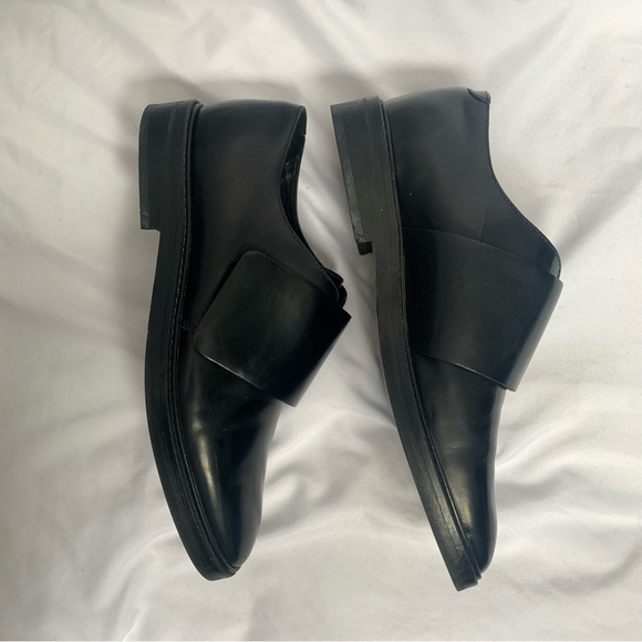 COS Wrap-Over Leather Brogues - Picture 4 of 9